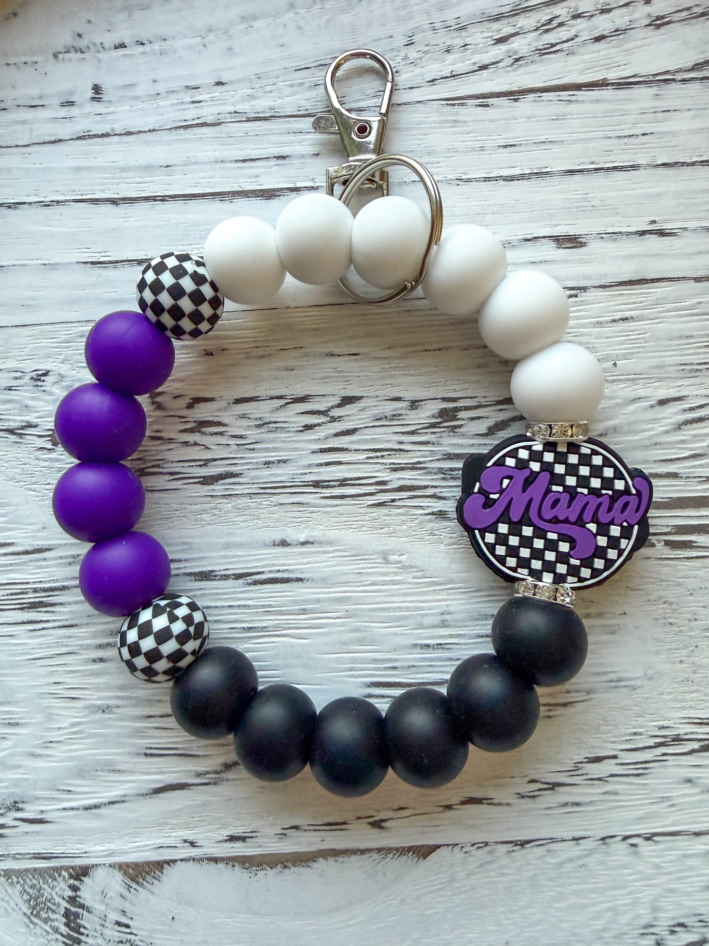 Checkered Mama Wristlet (Silicone Beaded Keychain Bracelet)