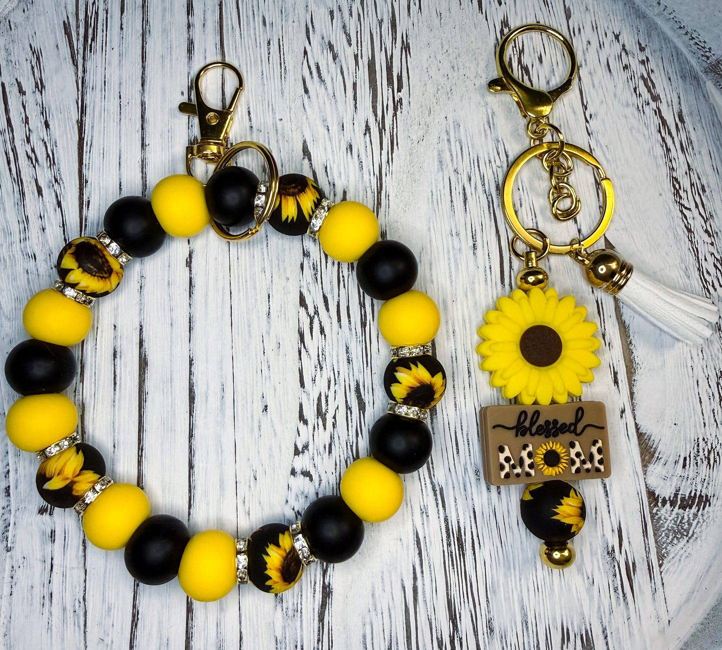 Sunflower Fields Wristlet (Silicone Beaded Keychain Bracelet)